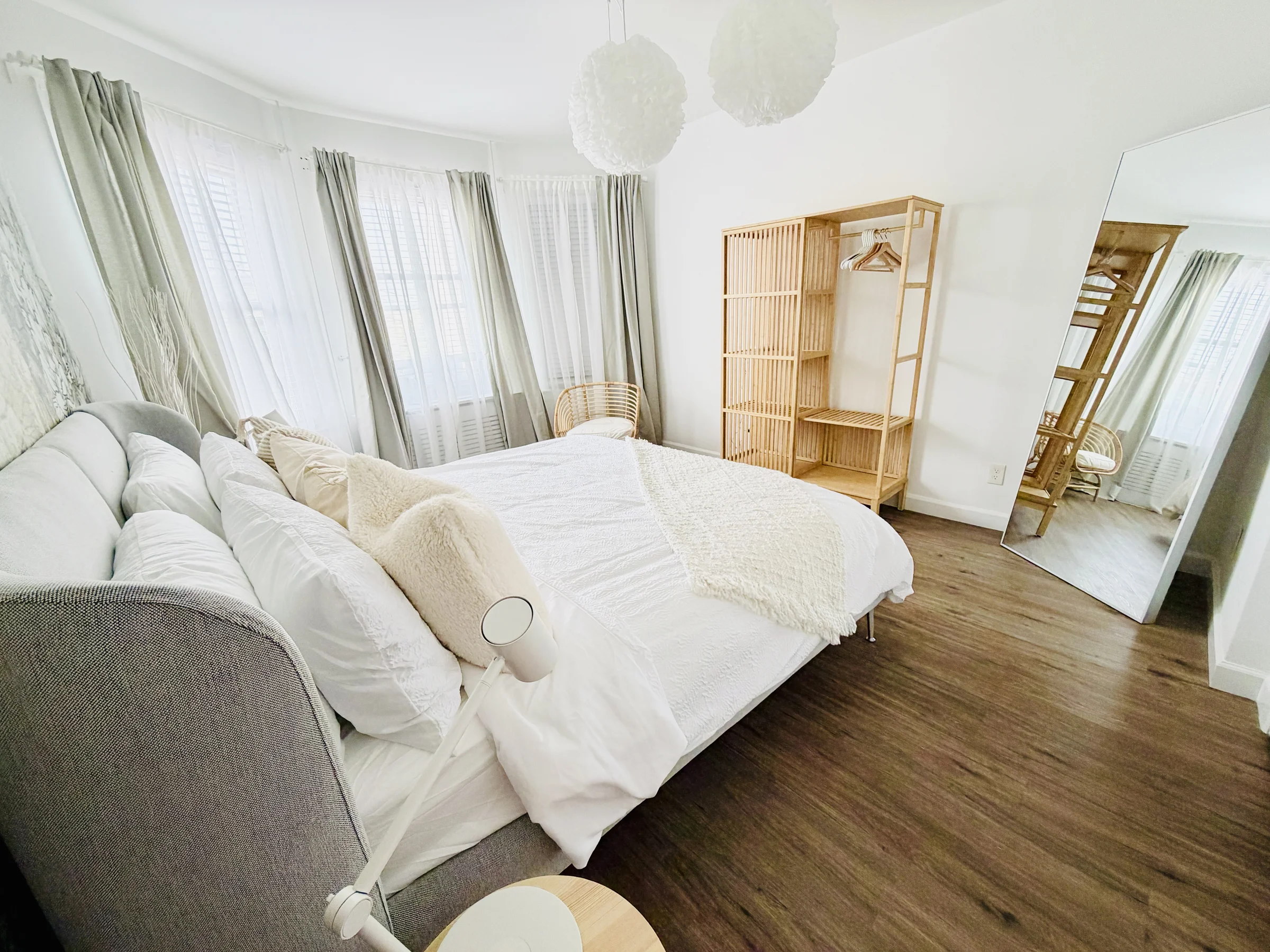 The Artist — Creative apartment inspired by art and contemporary living.